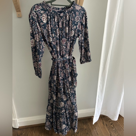 GAP Floral Tiered belted dress EUC! - Picture 1 of 9
